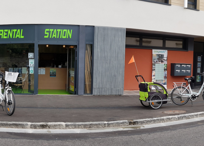 Givernon Location / Bike Rental Station